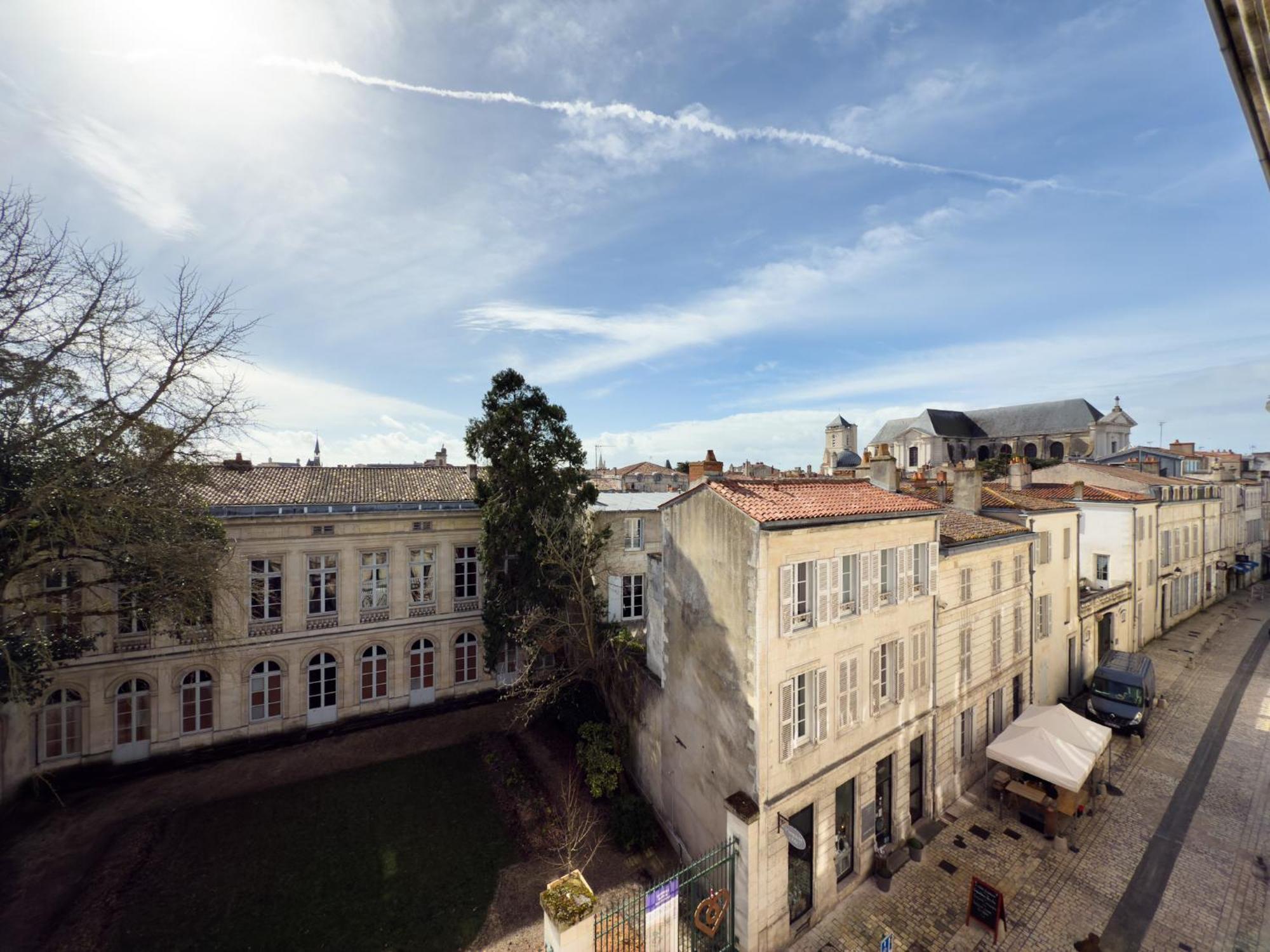 Hotel De Paris La Rochelle  Luaran gambar